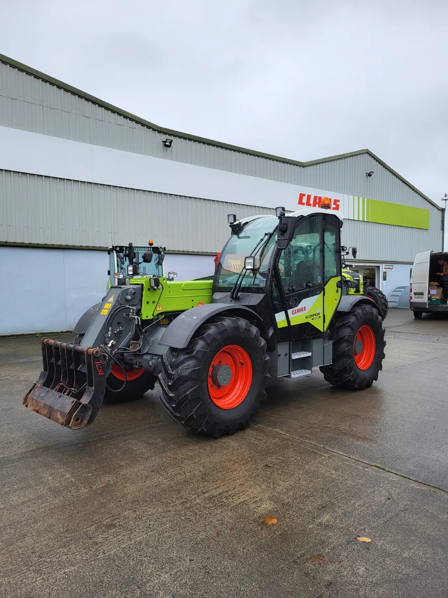 Claas Scorpion 732 - Image 2