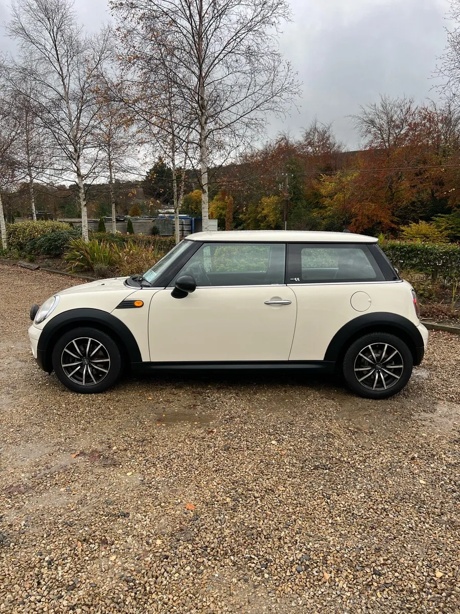 **2010 Mini 1.4 Petrol** - Image 4
