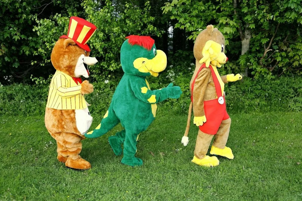 Circus bear mascot costume for sale - Image 3