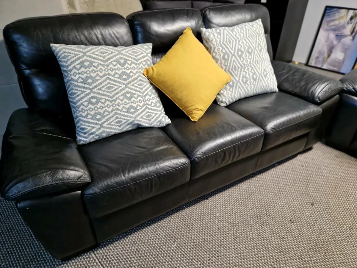 Sofas - Image 3