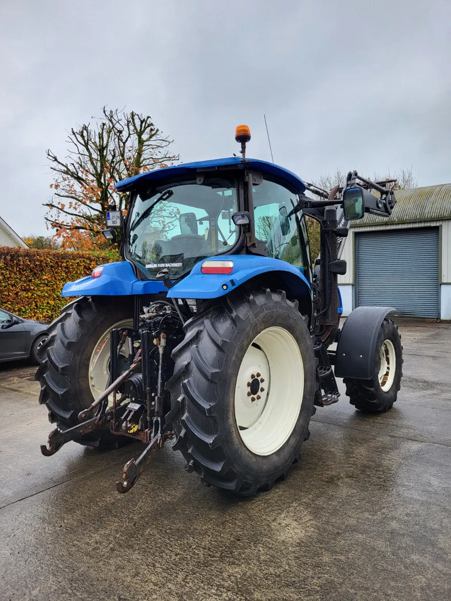 New Holland TS115A - Image 4