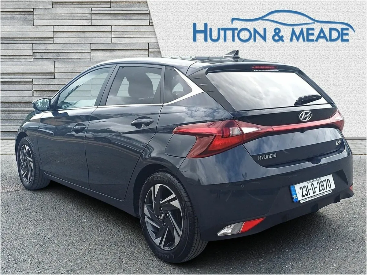 Hyundai i20 Delux Plus 1.2 Petrol 5dr - Image 3