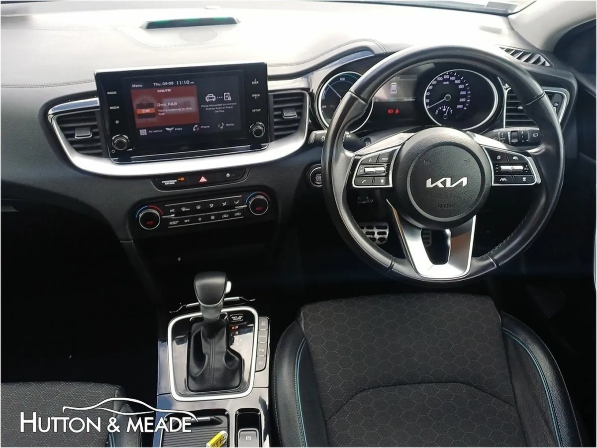 Kia XCeed PE PHEV 1.6 Petrol 5dr - Image 4