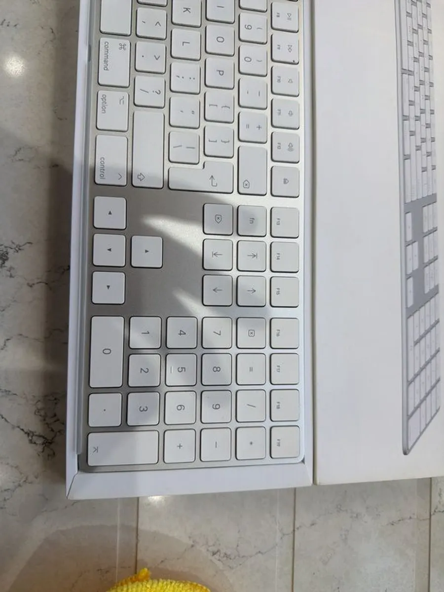 Magic Keyboard - Image 2