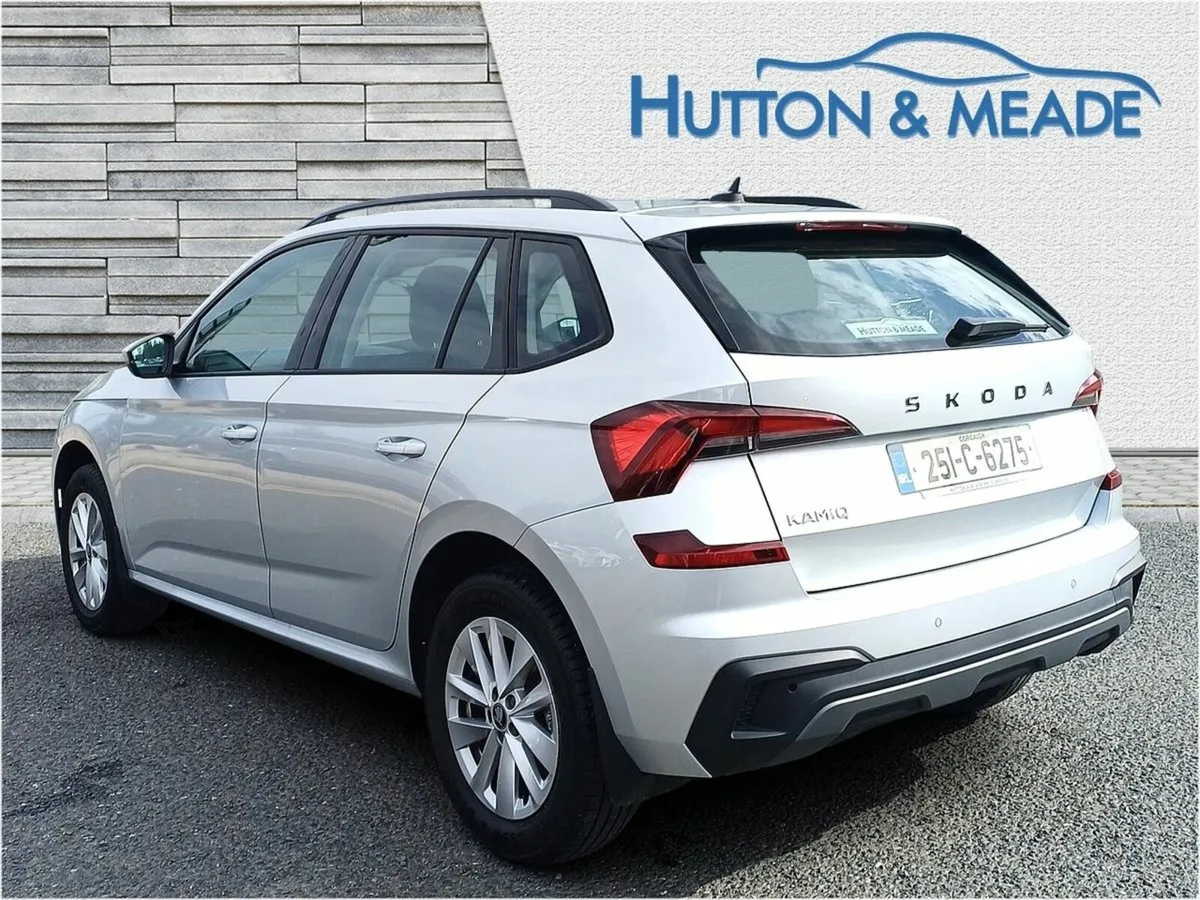 Skoda Kamiq Selection 1.0 Petrol 5dr - Image 3