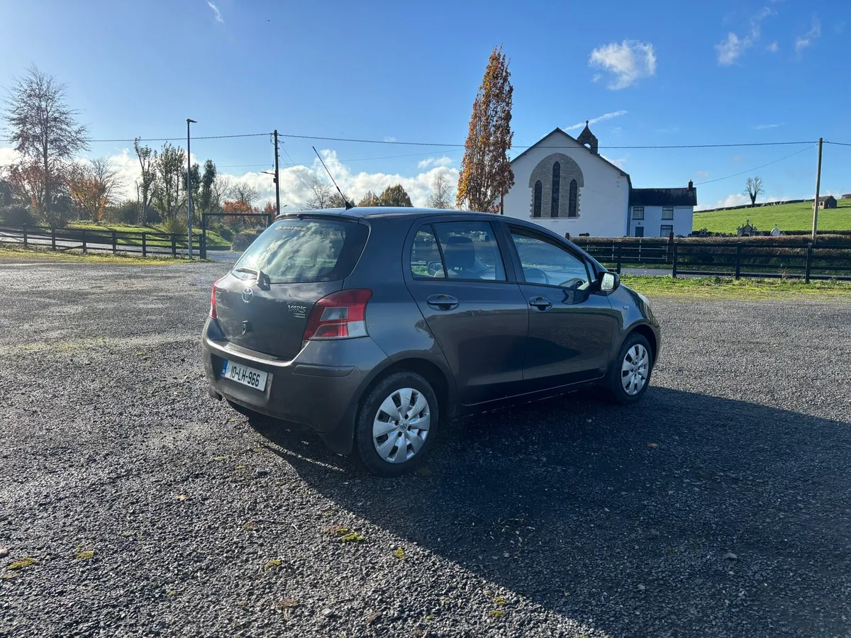 Toyota Yaris - Image 4