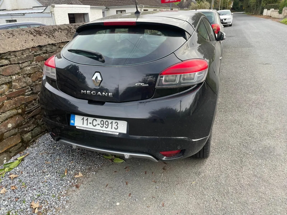 Renault Megane 2011 - Image 2