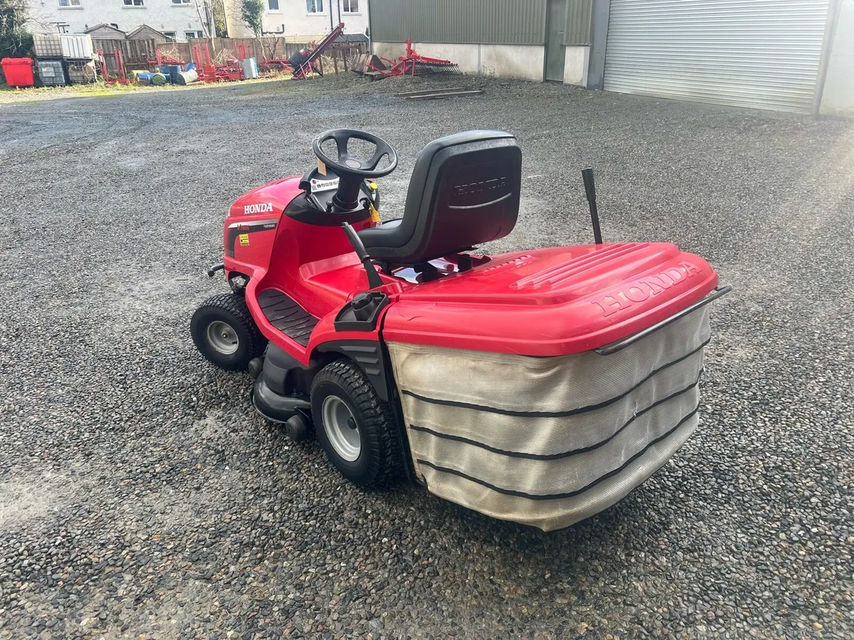 HONDA 2417 RIDE ON - Image 4