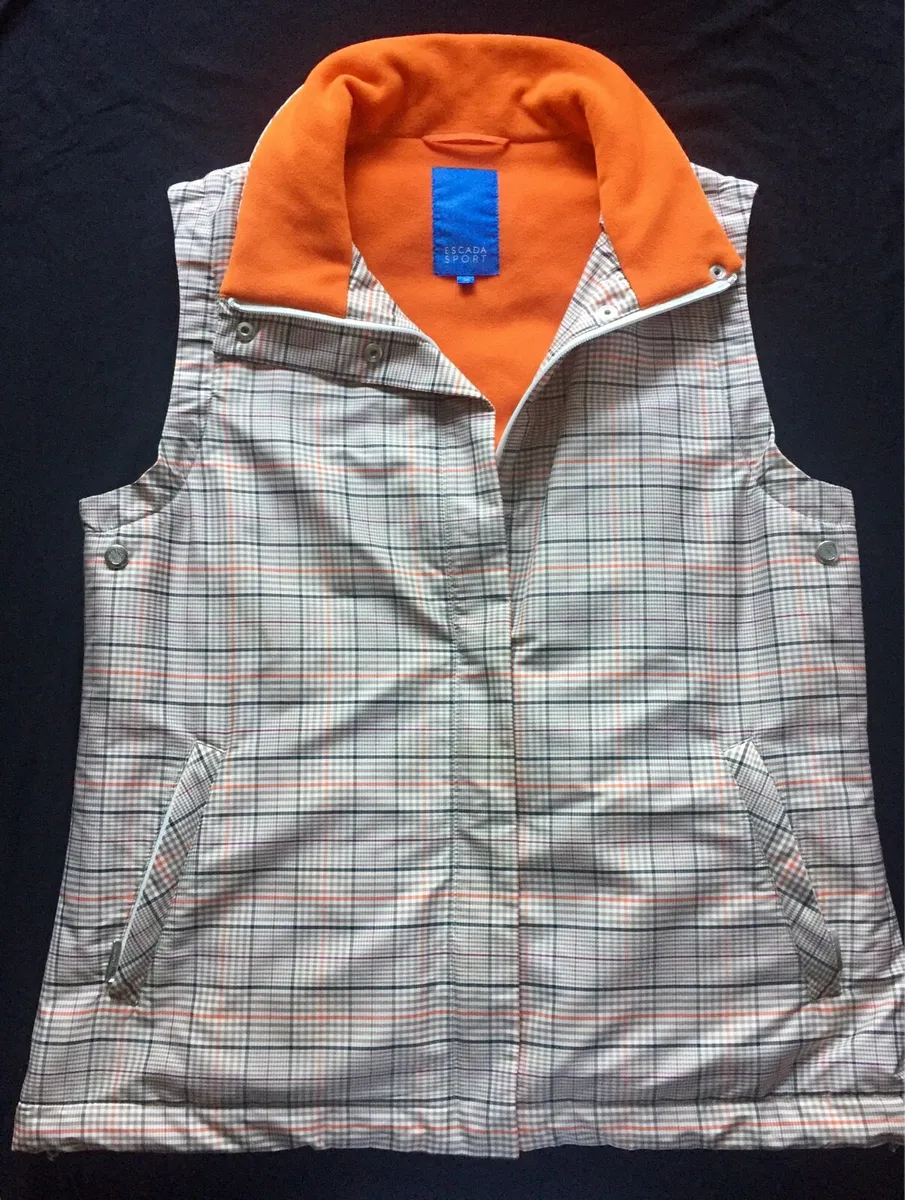 Ladies Escada Golf Gilet - Image 1