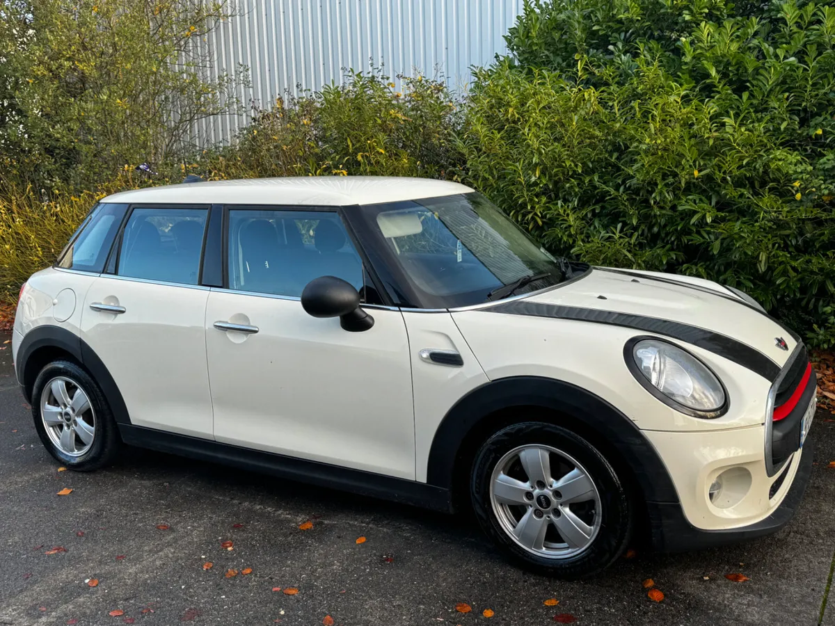 Mini One 2015 FSH 1.5Diesel - Image 1