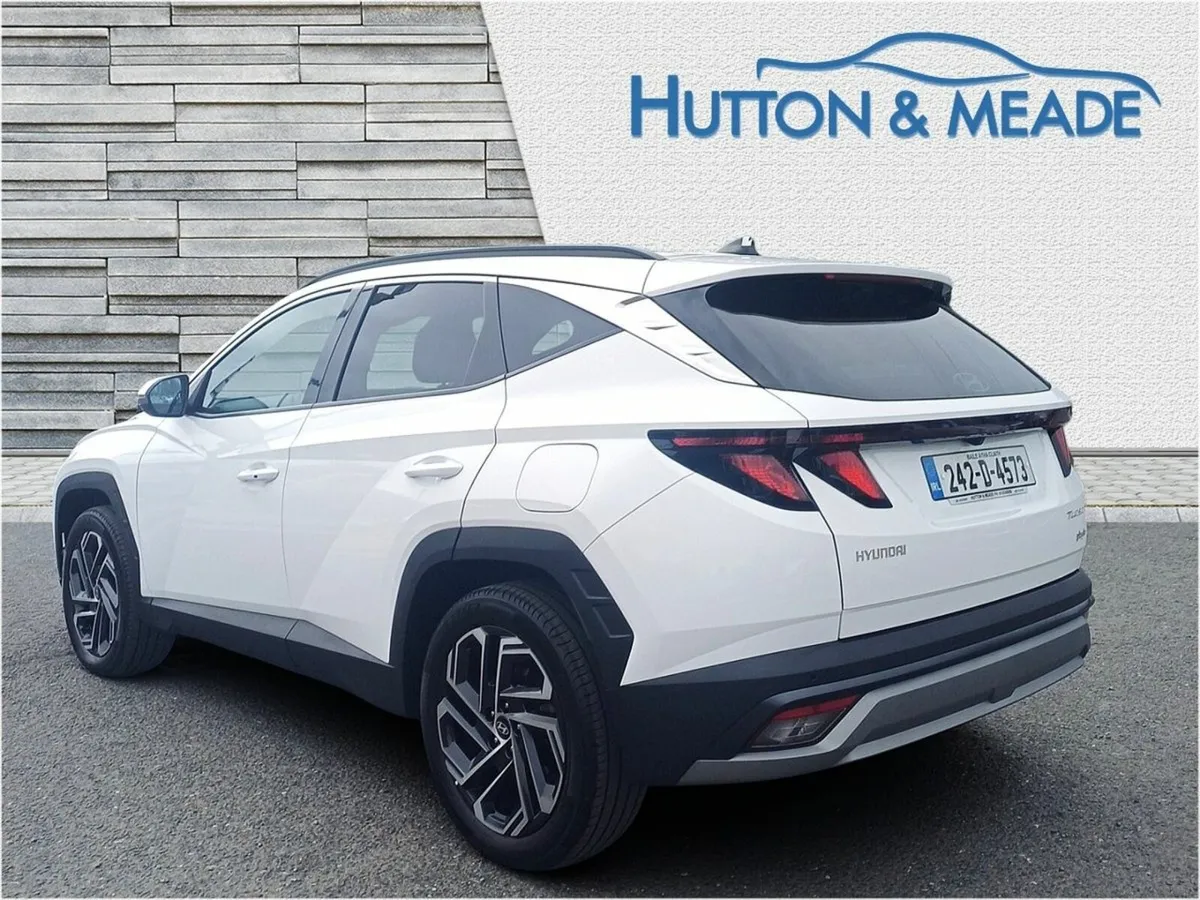 Hyundai Tucson Executive PHEV FL 4WD 1.6 Petrol 5d - Image 3