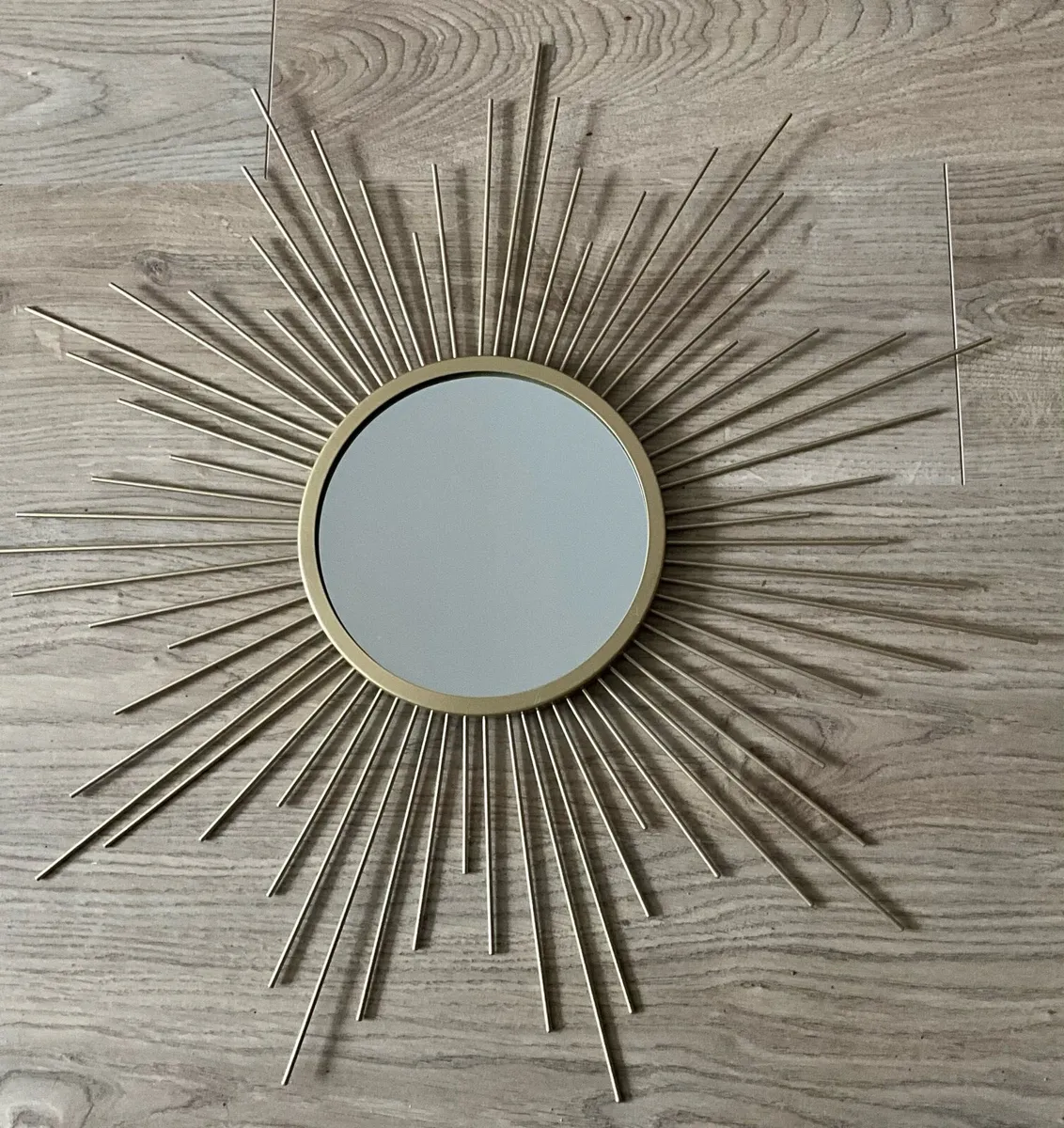 Gold Sunburst Wall Mirror - Image 2