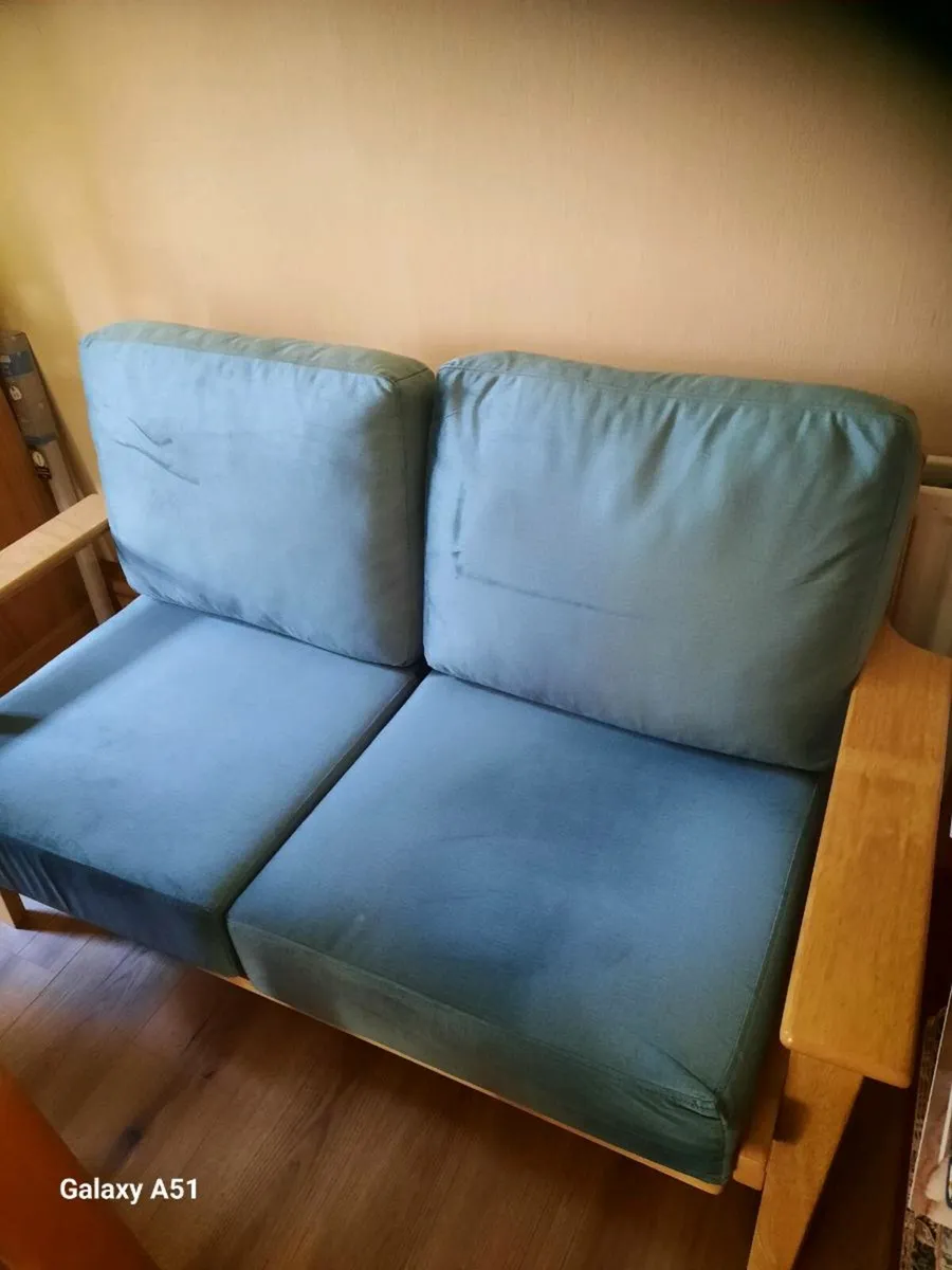 Couch - Image 2