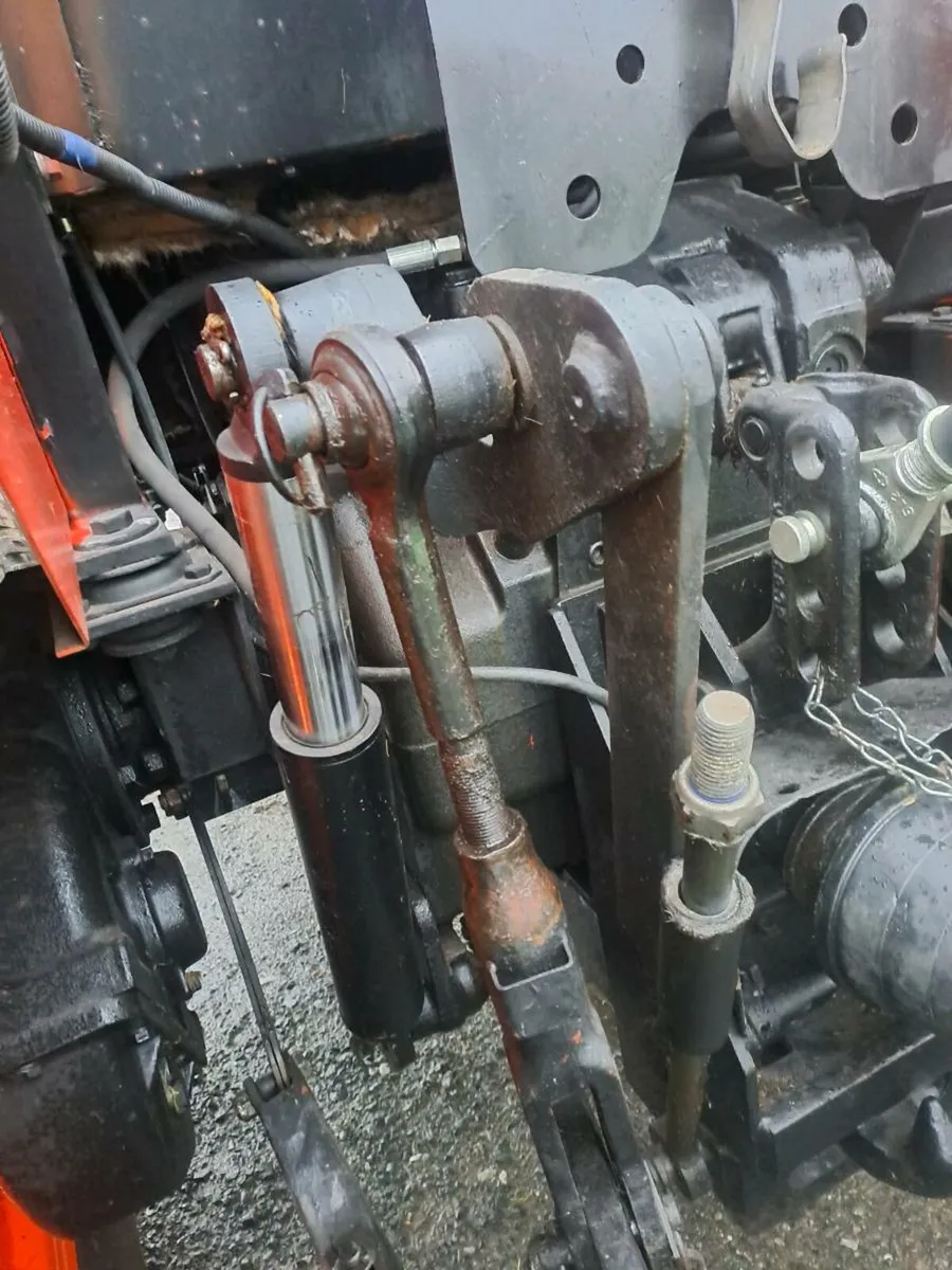 Tractor & Pitch Mower - Image 4