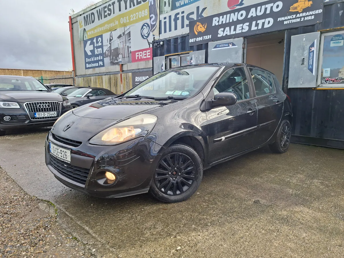 🦏 Renault Clio 2010.Nct and tax.top spec 🦏 - Image 2