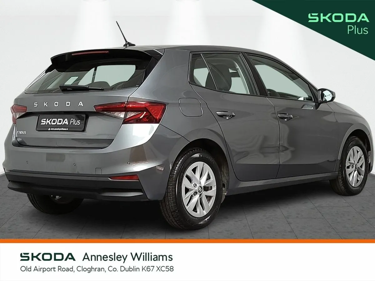Skoda Fabia Selection 1.0Mpi 80Bhp - Image 4
