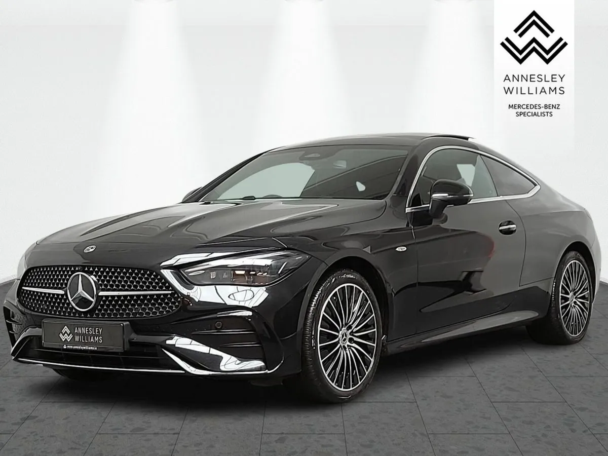 Mercedes-Benz CLE  CLE300e  AMG Line Premium - Image 4