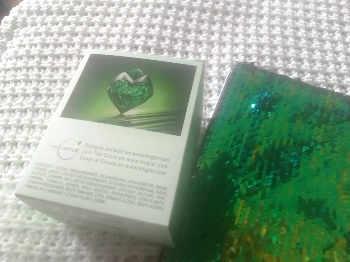 Mugler aura EDP 30ml new unused - Image 3