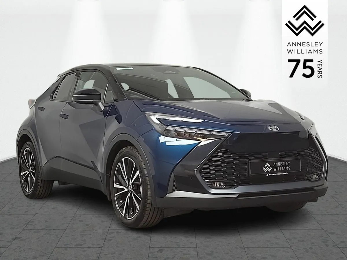 Toyota C-HR 1.8 Hybrid Sol - Image 1