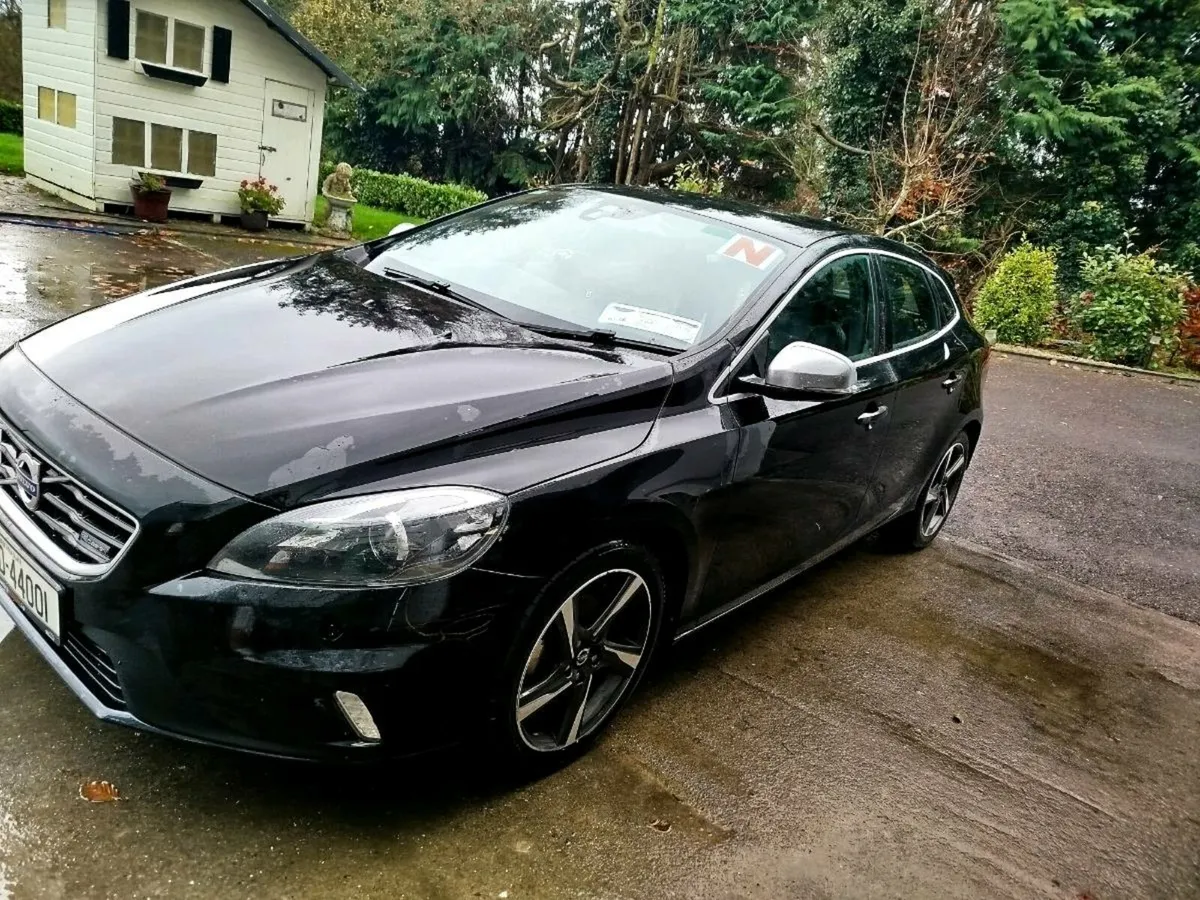 Volvo v40 R design 149000mioes - Image 3