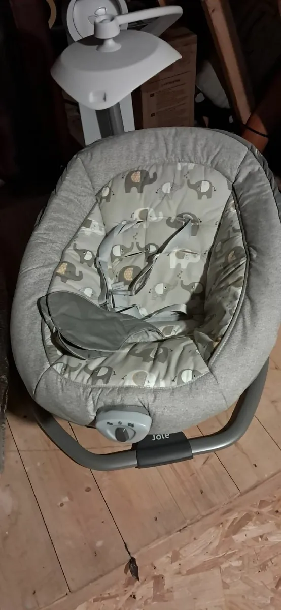 Swing Chair - Image 2