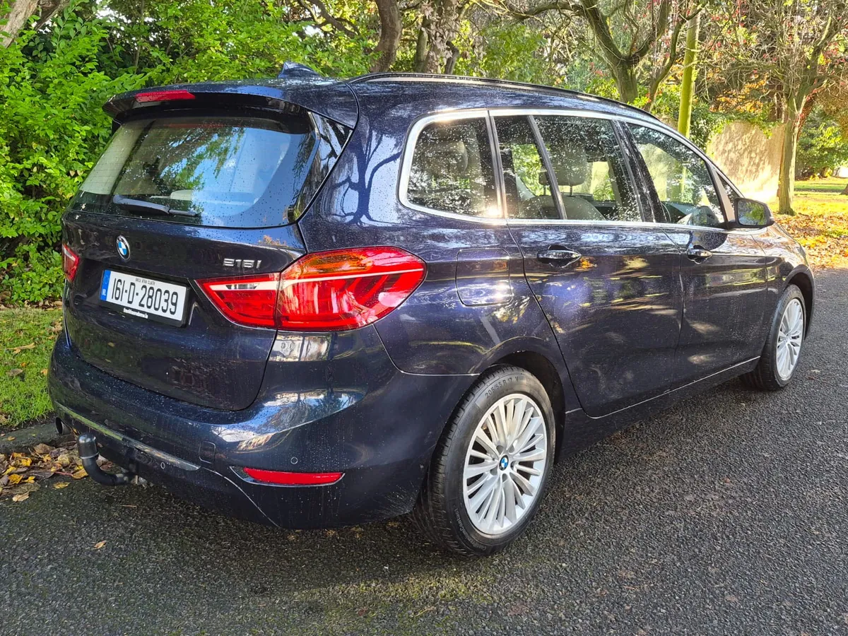 BMW 2-Series 2016 7 Seater Low Kms - Image 3
