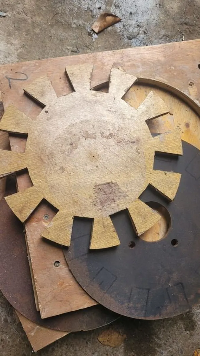 DIY wind turbine parts and Molds for 8ft (2.44m) - Image 3