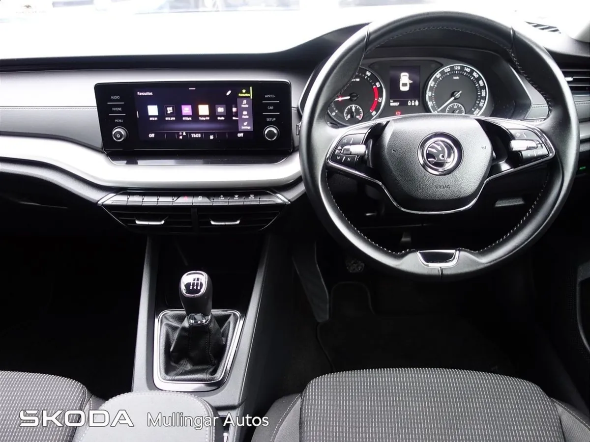 Skoda Octavia Octavia AMB 1.0tsi 110HP - Image 2