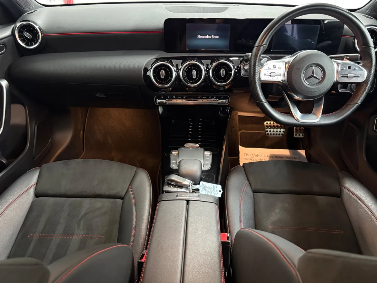 2021 Mercedes-Benz A250e AMG Line 1.3 - Image 3