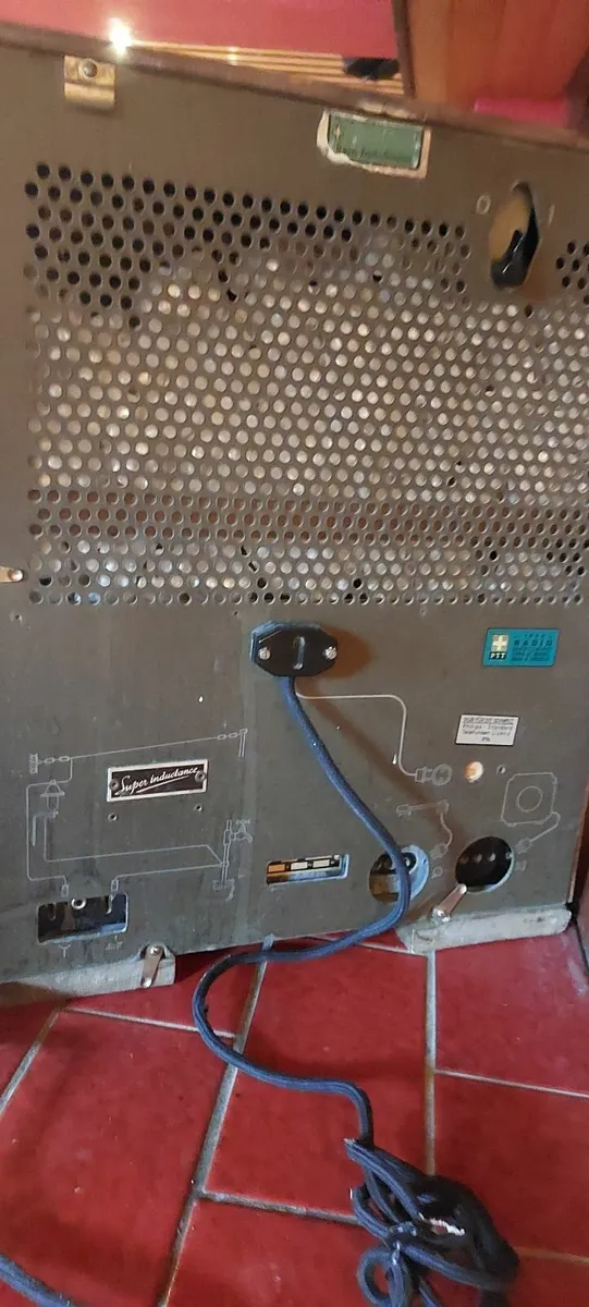 Vintage radio - Image 3
