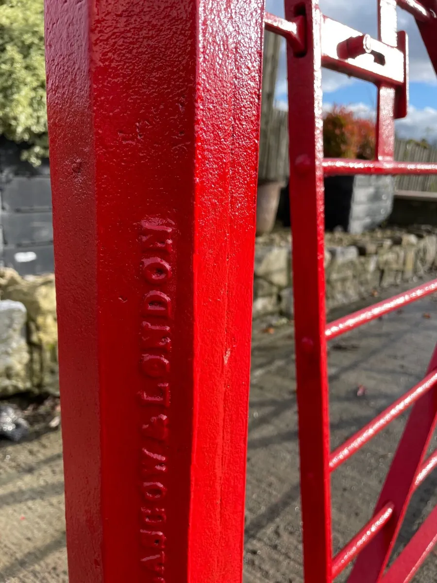 Gate  with pillars - Image 2