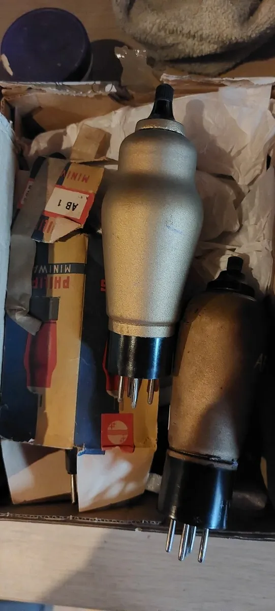 Vintage radio - Image 4