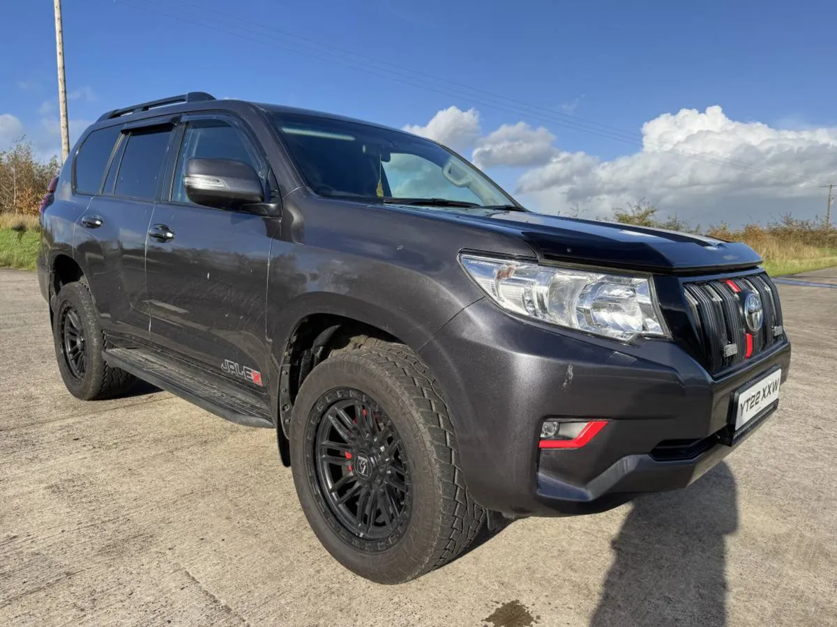 Toyota Land Cruiser 2022 - Image 3