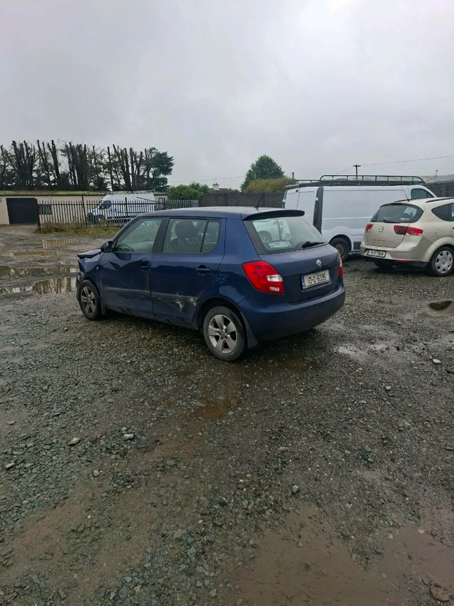 Skoda fabia 2010 - Image 4