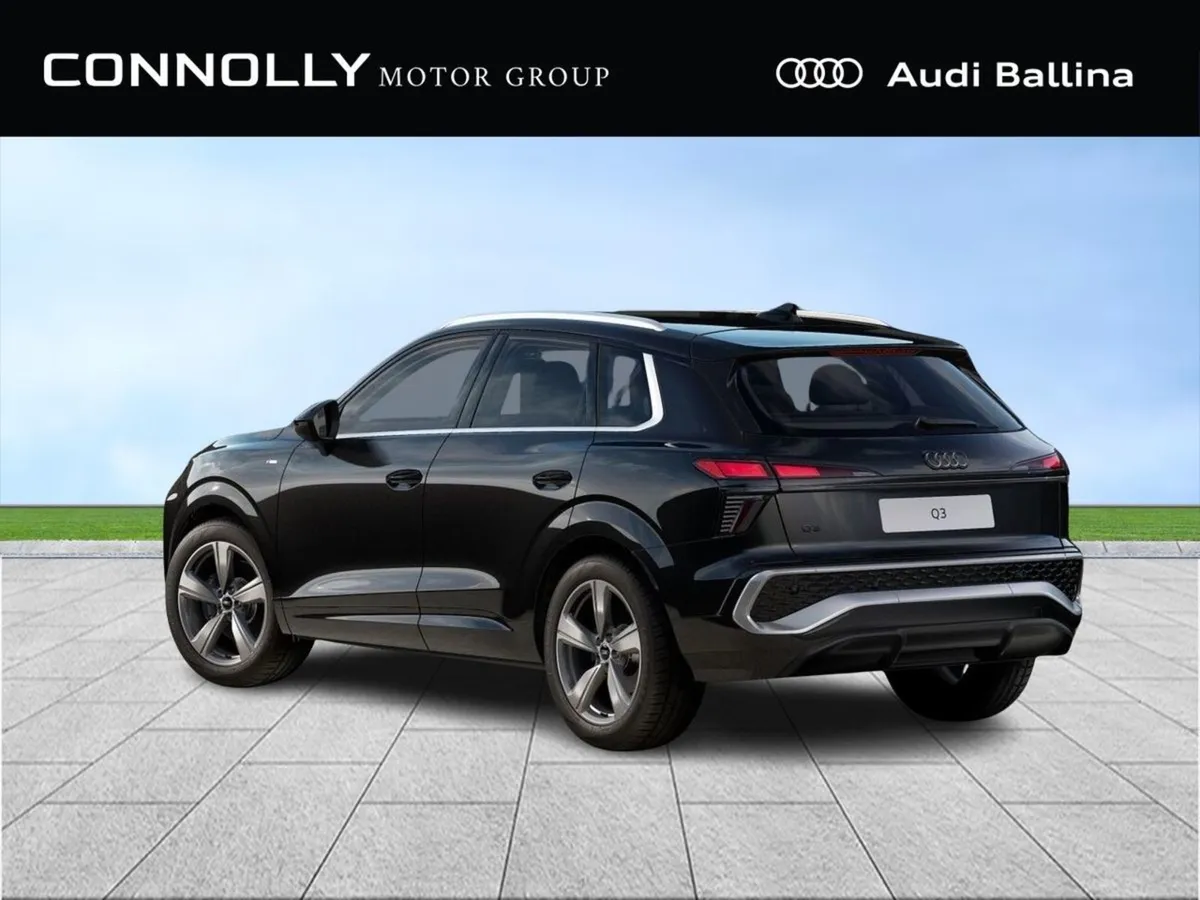 Audi Q3 S-line Tfsi S-tronic - Image 2