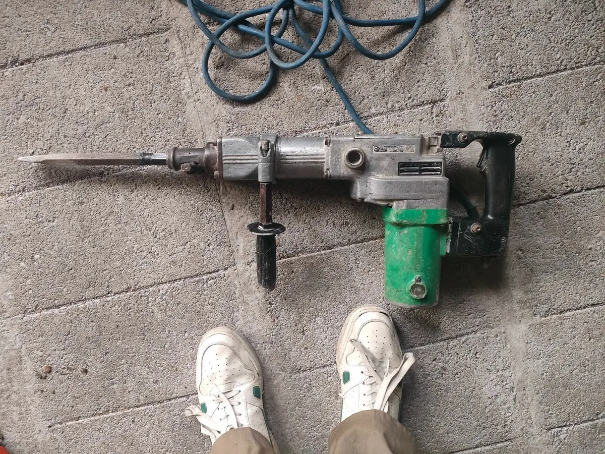 Hitachi H55SA Jack Hammer - Image 1