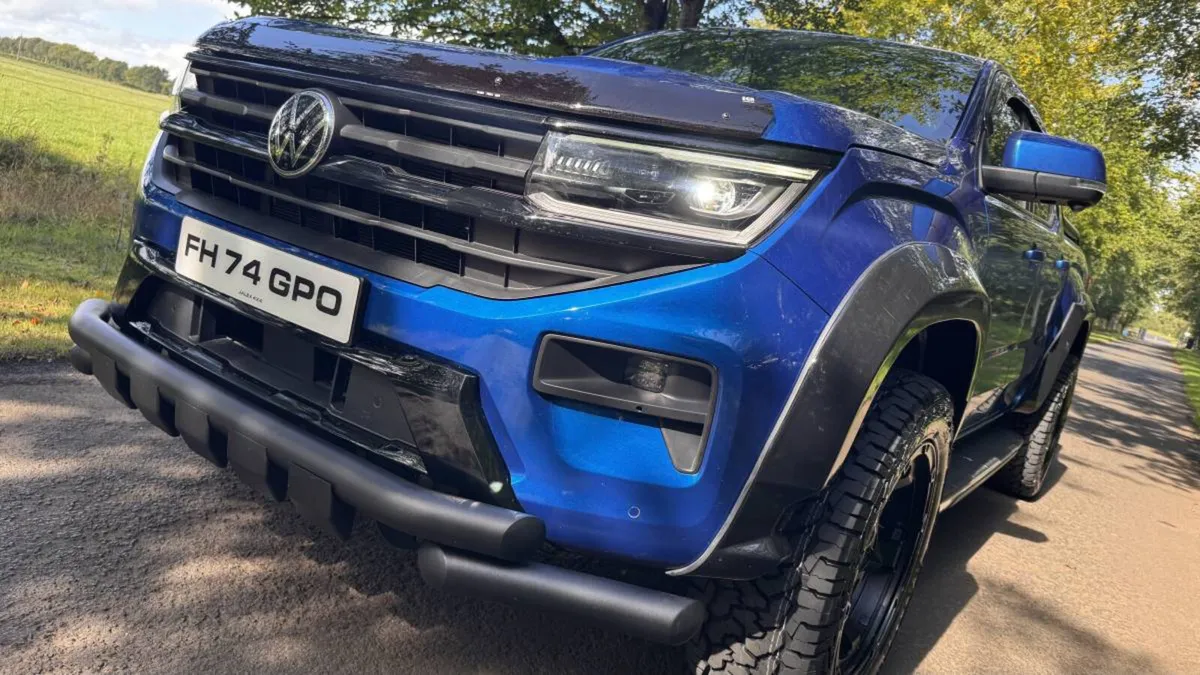 2025 Volkswagen Amarok A33 2.0 TDI 205 Style Auto - Image 4