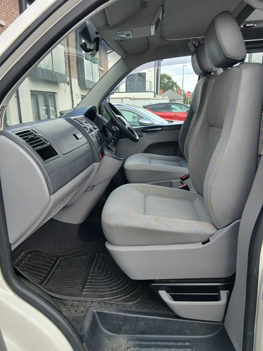 VW Camper transporter T5 1.9 tdi - Image 3