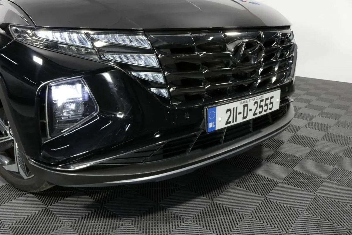 Hyundai Tucson HYBRID EXECUTIVE PLUS 1.6L PETROL A - Image 3