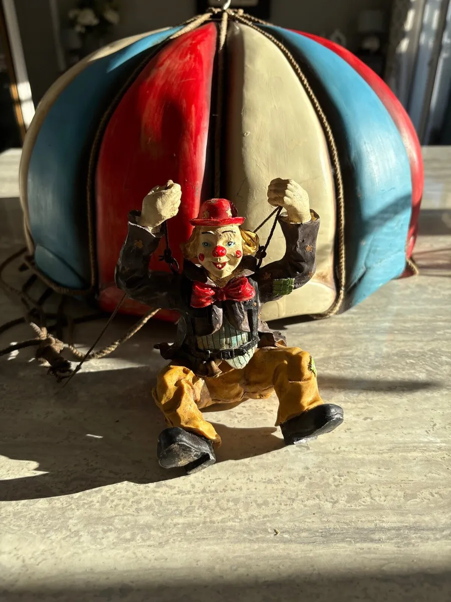 Mid century clown on parachute - Image 2