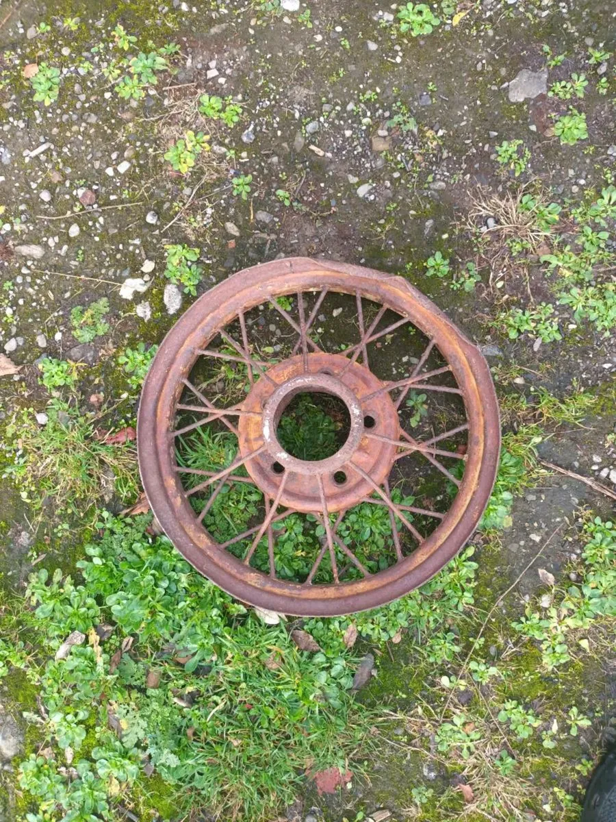 Vintage Car Wire Wheel