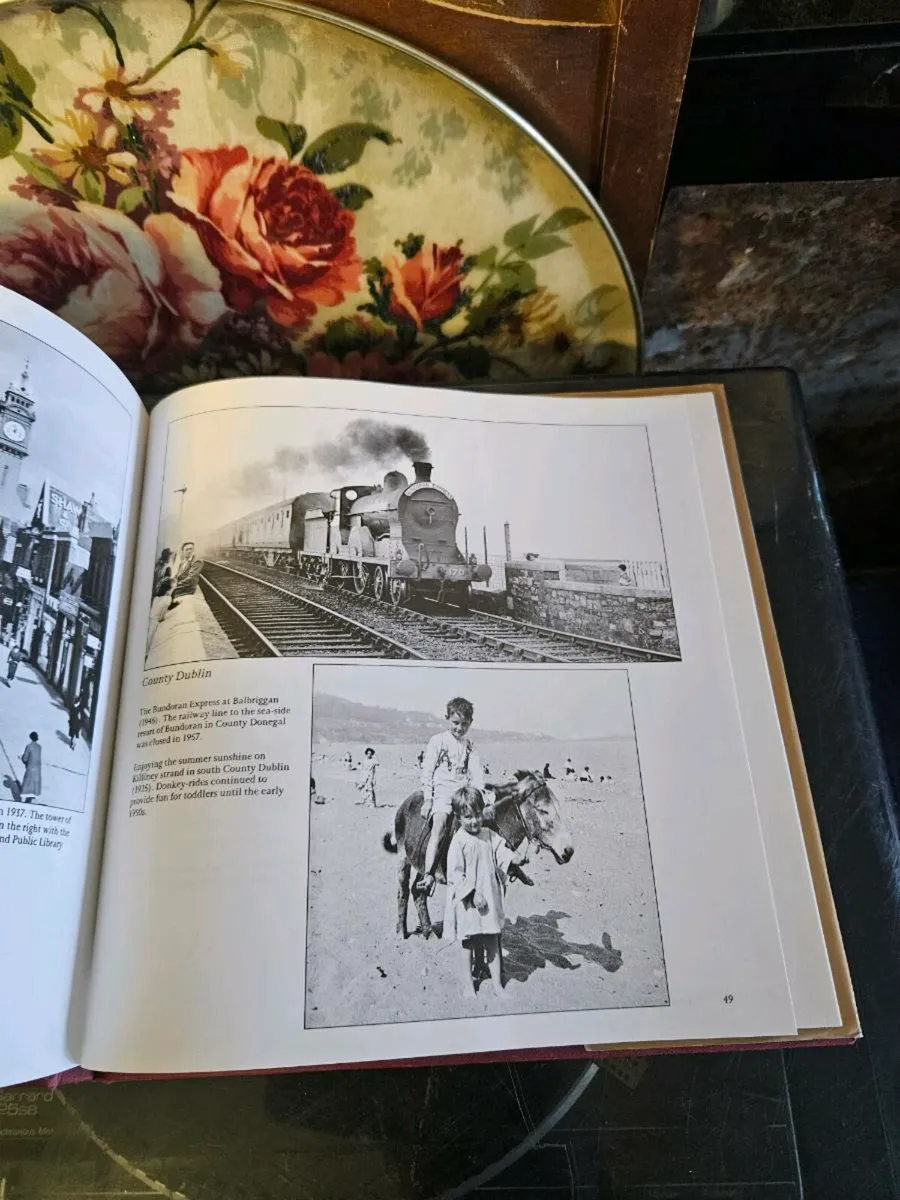 Book Fr Browne's Ireland - Image 2