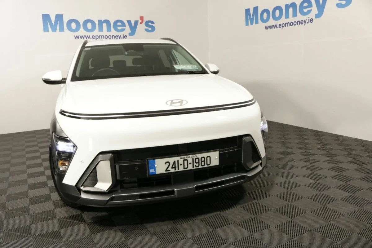 Hyundai KONA HYBRID ELEGANCE 1.6L PETROL AUTOMATIC - Image 2