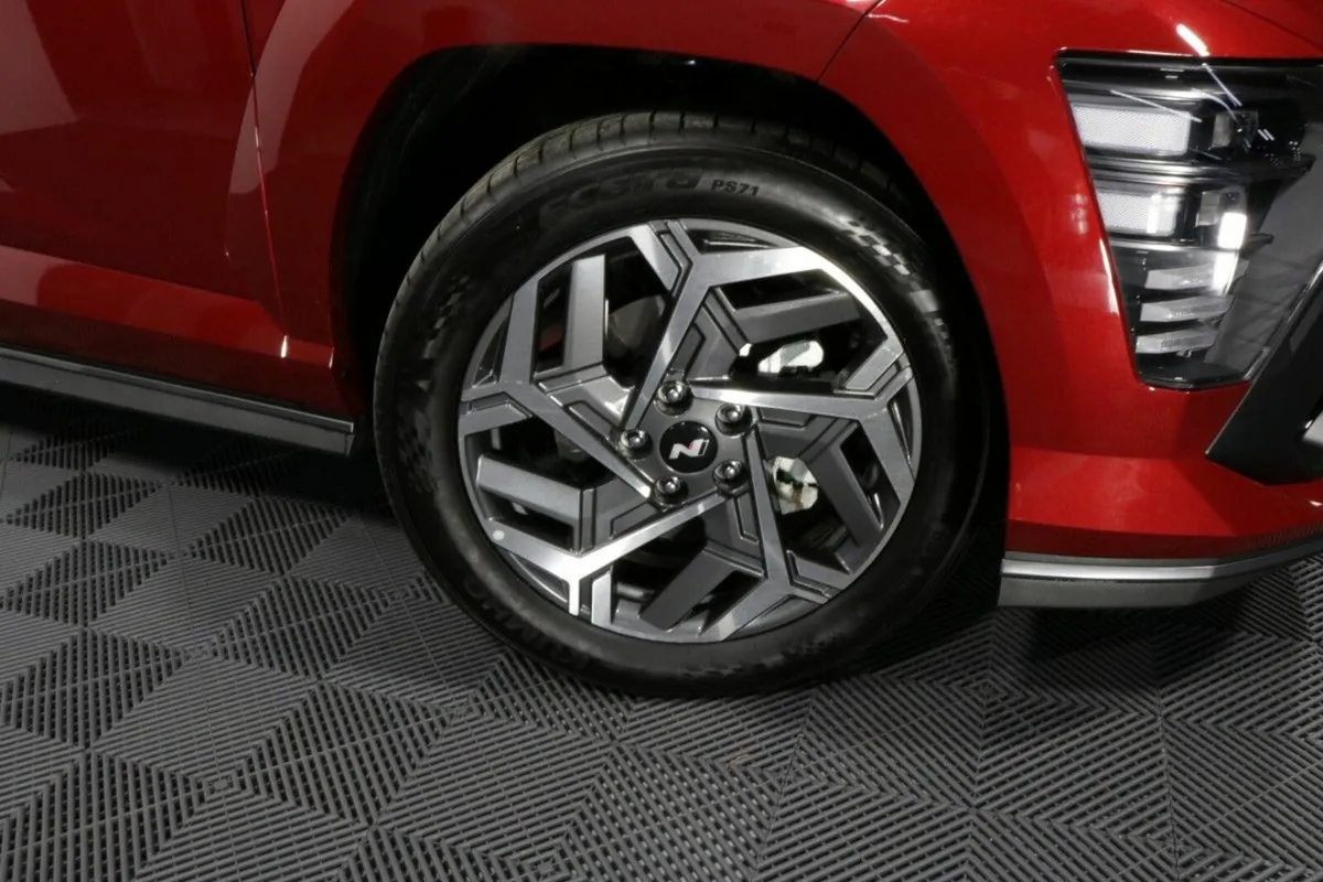 Hyundai KONA N LINE HYBRID 1.6L PETROL AUTOMATIC C - Image 3