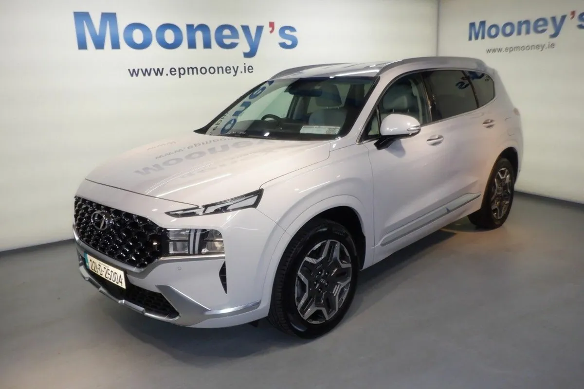 Hyundai Santa Fe PLUG IN HYBRID EXECUTIVE PLUS 1.6 - Image 1