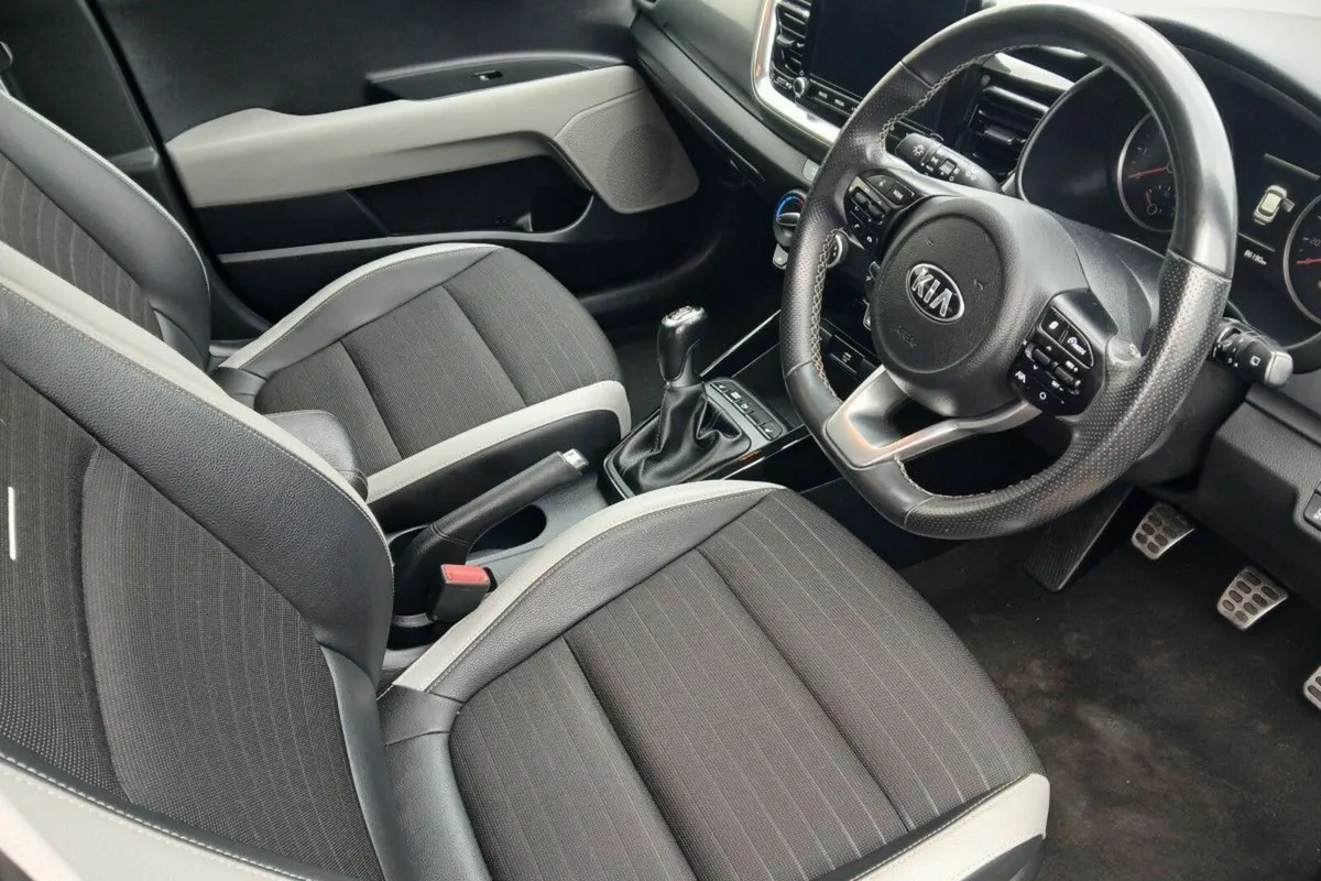 Kia Stonic PE K3 1.0 MHEV - Image 4