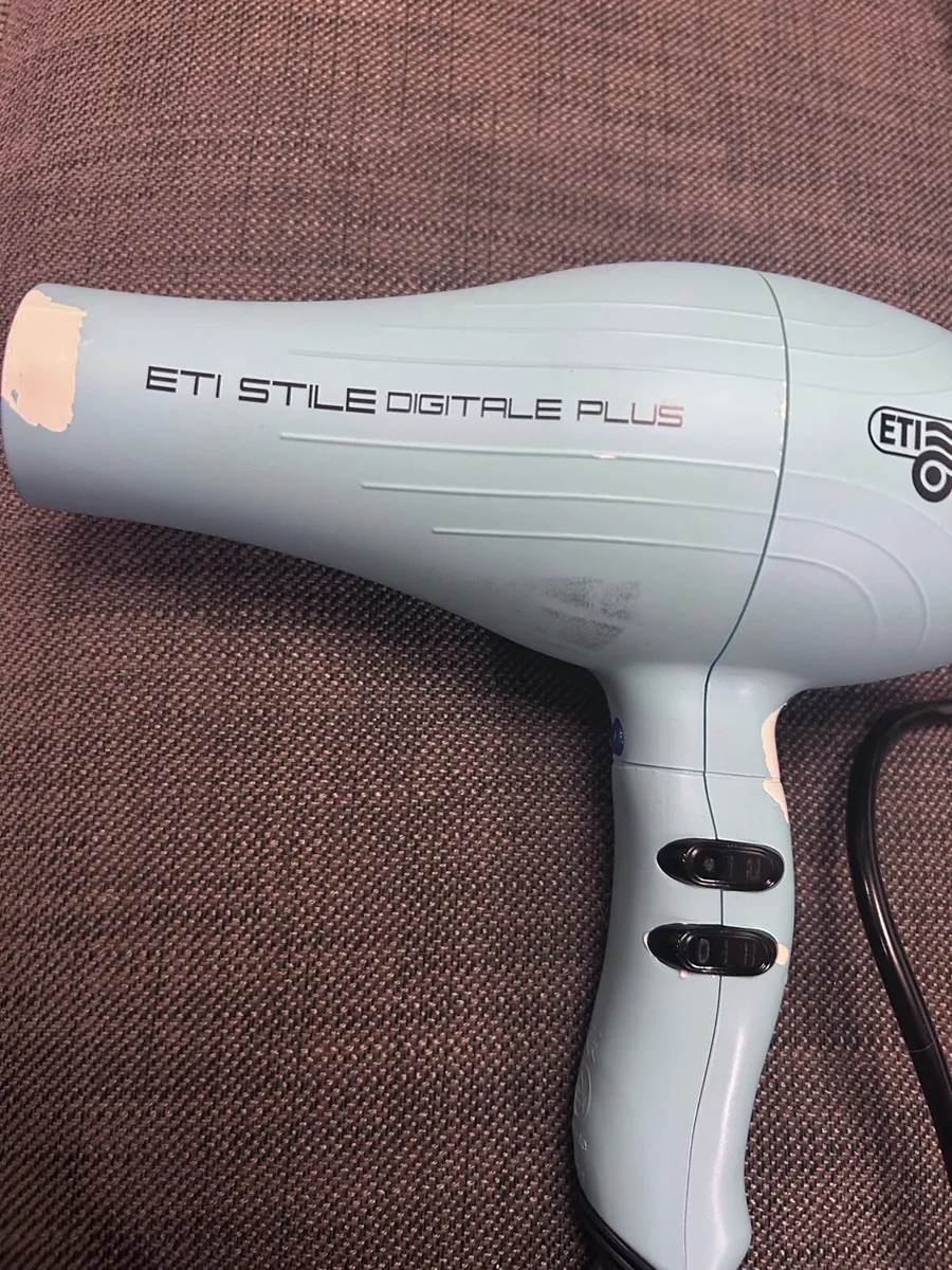 ETI hairdryer