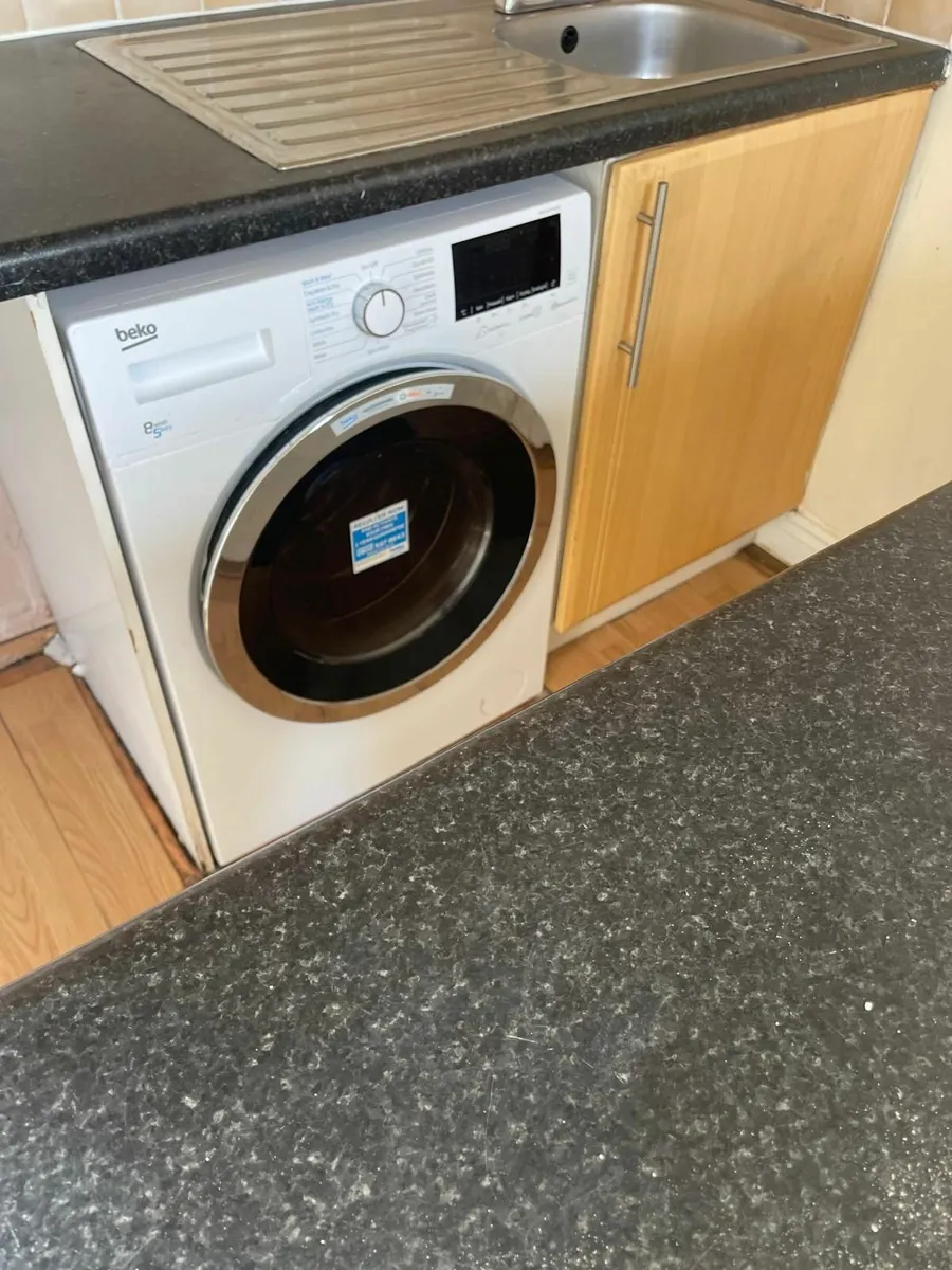 Furniture and appliances - Image 3