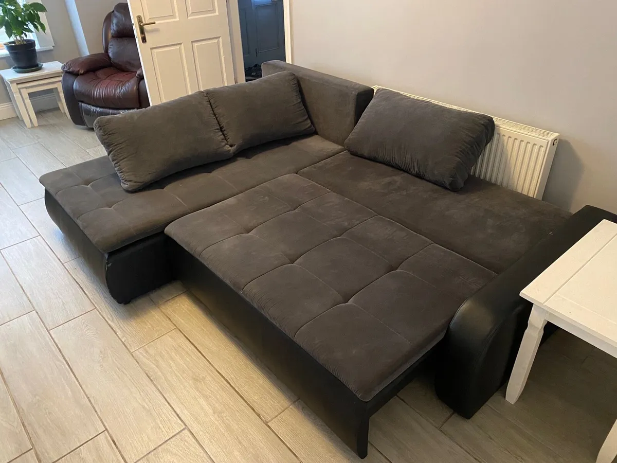 L Shaped Couch - Image 3