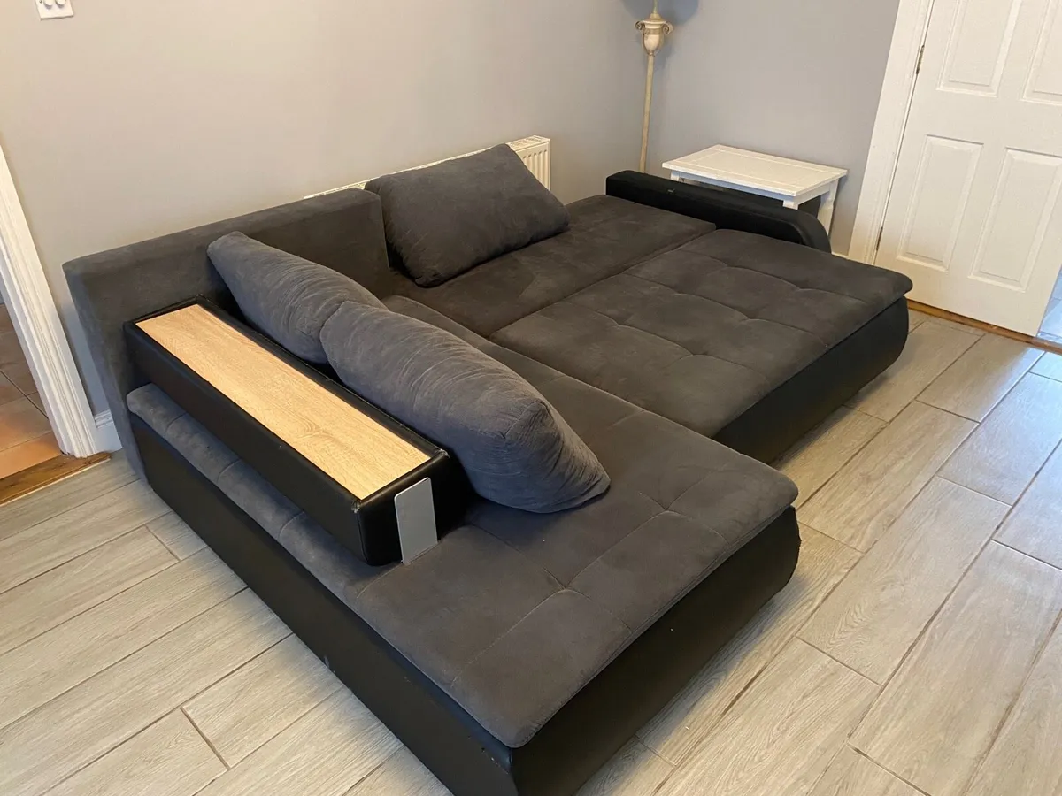 L Shaped Couch - Image 4